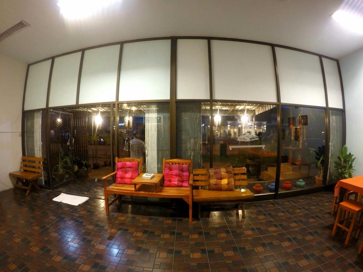 My Home Hostel Sukhothai เมืองเก่า ภายนอก รูปภาพ