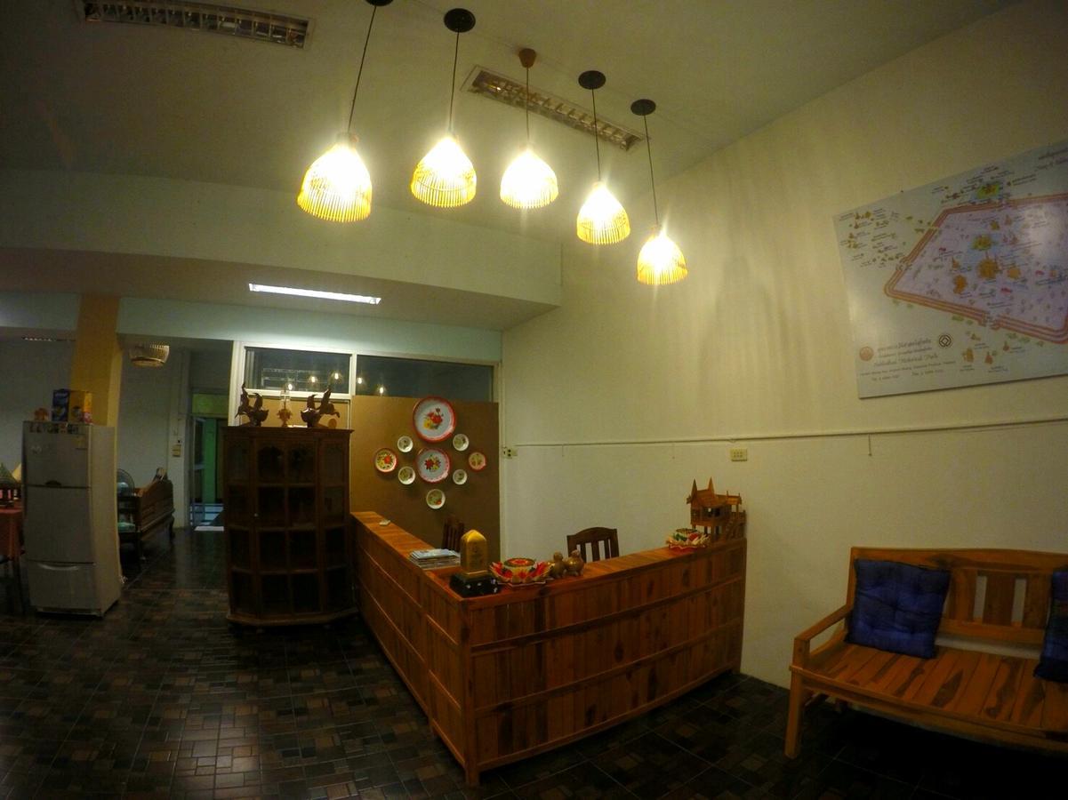My Home Hostel Sukhothai เมืองเก่า ภายนอก รูปภาพ