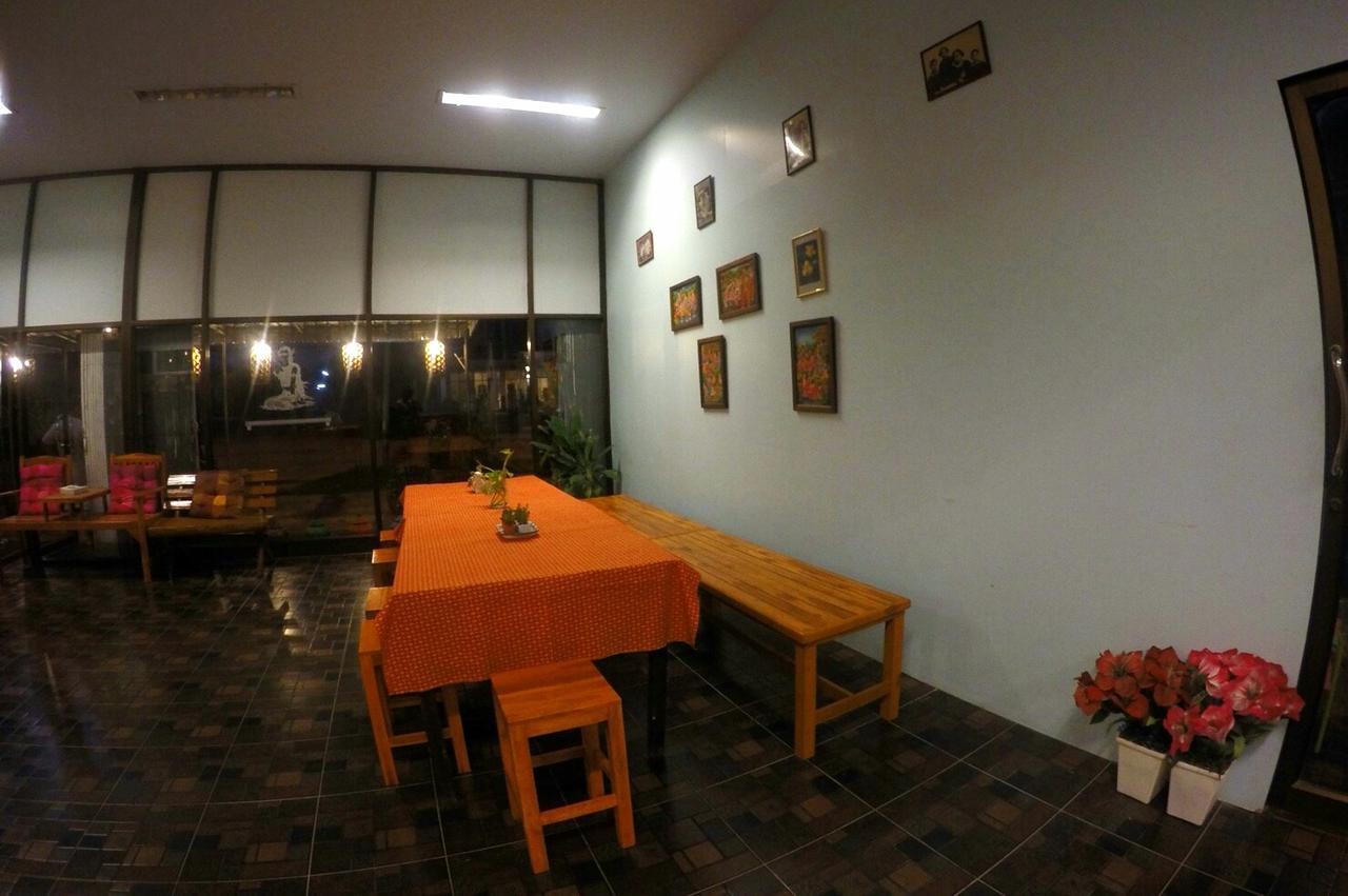 My Home Hostel Sukhothai เมืองเก่า ภายนอก รูปภาพ