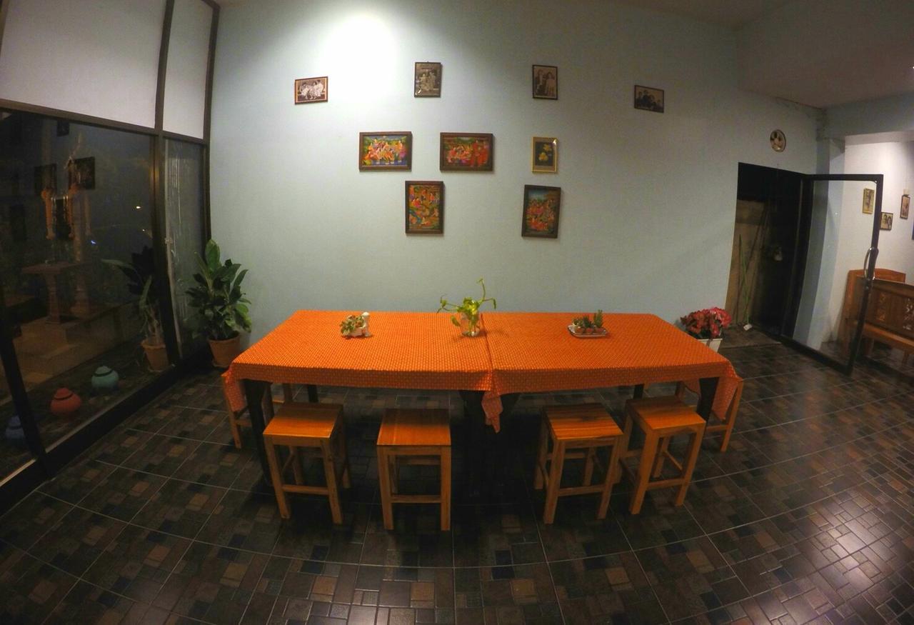 My Home Hostel Sukhothai เมืองเก่า ภายนอก รูปภาพ