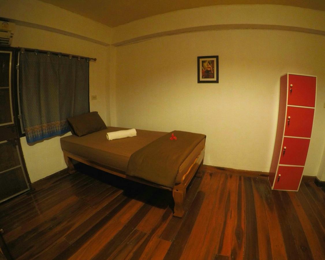 My Home Hostel Sukhothai เมืองเก่า ภายนอก รูปภาพ