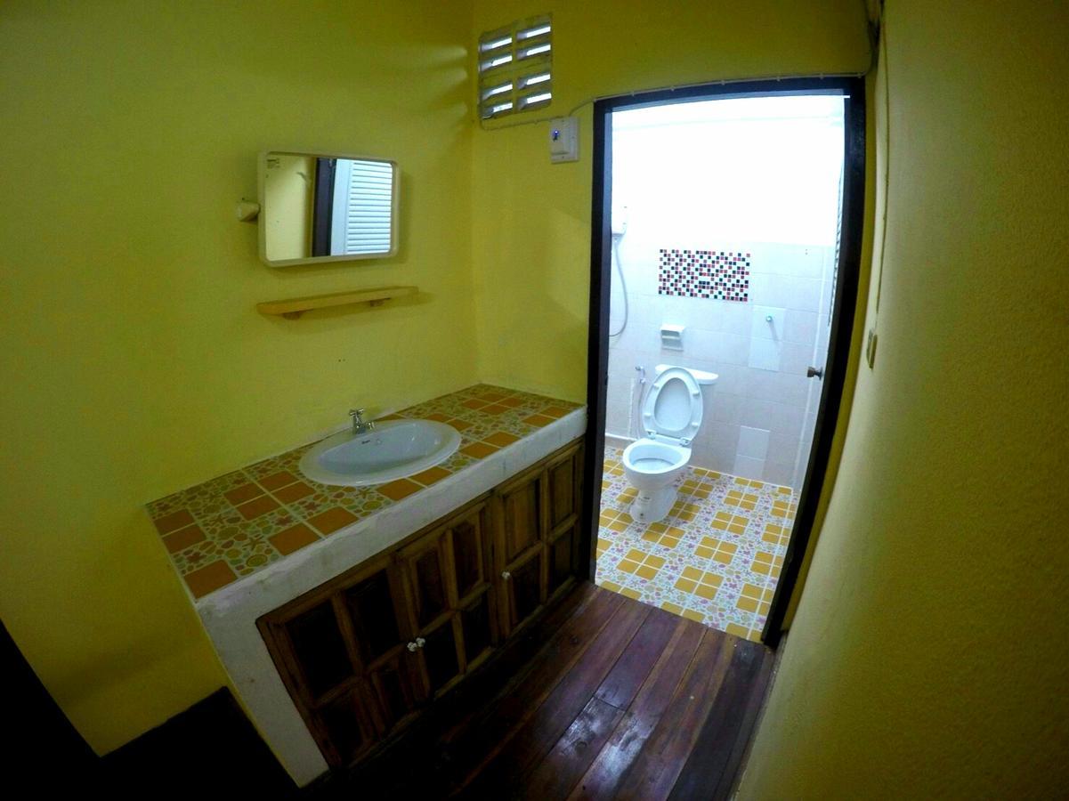 My Home Hostel Sukhothai เมืองเก่า ภายนอก รูปภาพ